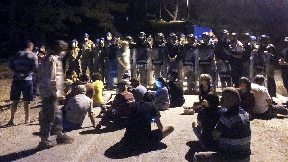 Muğla'da orman nöbetine jandarma müdahalesi